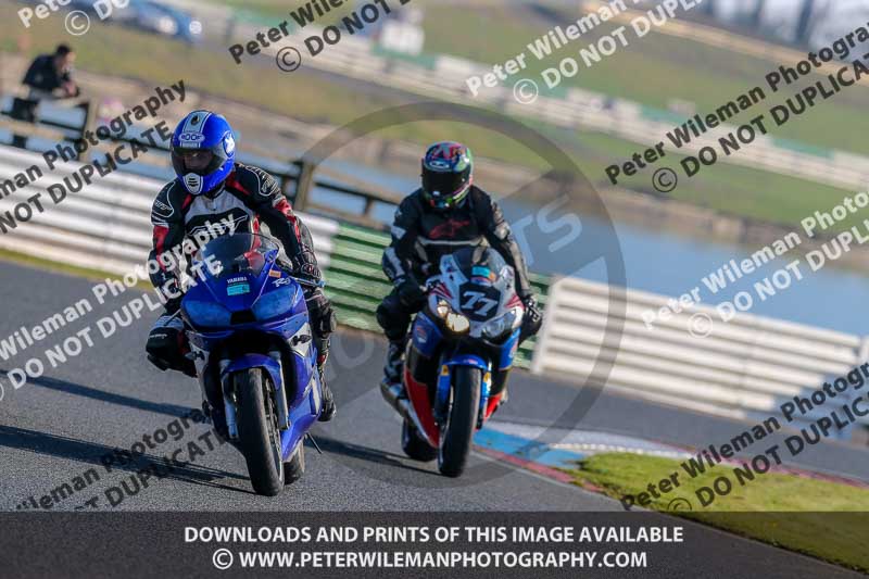 PJM Wedding Photography;enduro digital images;event digital images;eventdigitalimages;mallory park;mallory park photographs;mallory park trackday;mallory park trackday photographs;no limits trackdays;peter wileman photography;racing digital images;trackday digital images;trackday photos